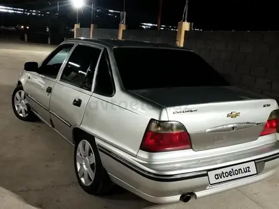 Серебристый Daewoo Nexia 2005 года, КПП Механика, в Зааминский район за 2 900 y.e. id6378727