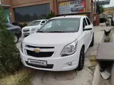 Белый Chevrolet Cobalt, 4 позиция 2019 года, КПП Автомат, в Джизак за 10 300 y.e. id5205870, Фото №1