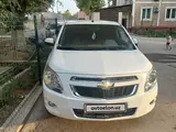Белый Chevrolet Cobalt, 4 позиция 2022 года, КПП Автомат, в Ташкент за 12 300 y.e. id5215235, Фото №1