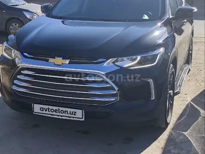 Qora Chevrolet Tracker, 3 pozitsiya 2021 yil, КПП Avtomat, shahar Nukus uchun ~17 082 у.е. id5179530
