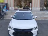 Белый Chevrolet Tracker, 3 позиция 2023 года, КПП Автомат, в Бухара за 16 100 y.e. id6760002