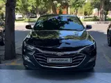 Черный Chevrolet Malibu 2 2019 года, КПП Автомат, в Ташкент за 21 500 y.e. id5227743, Фото №1