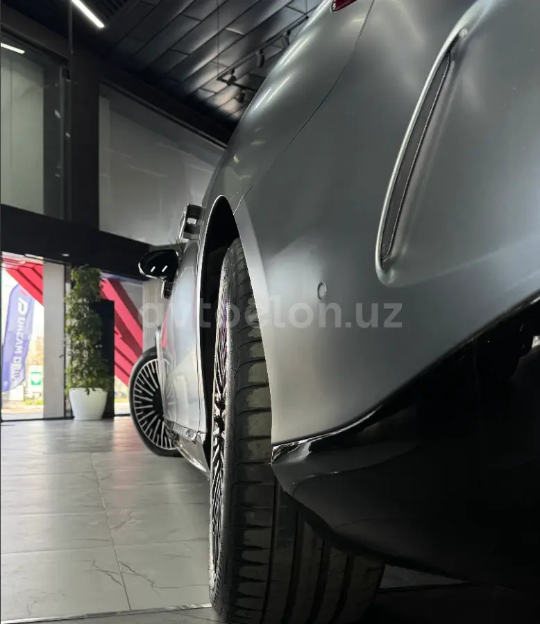 Mercedes-Benz EQS 580 — 3