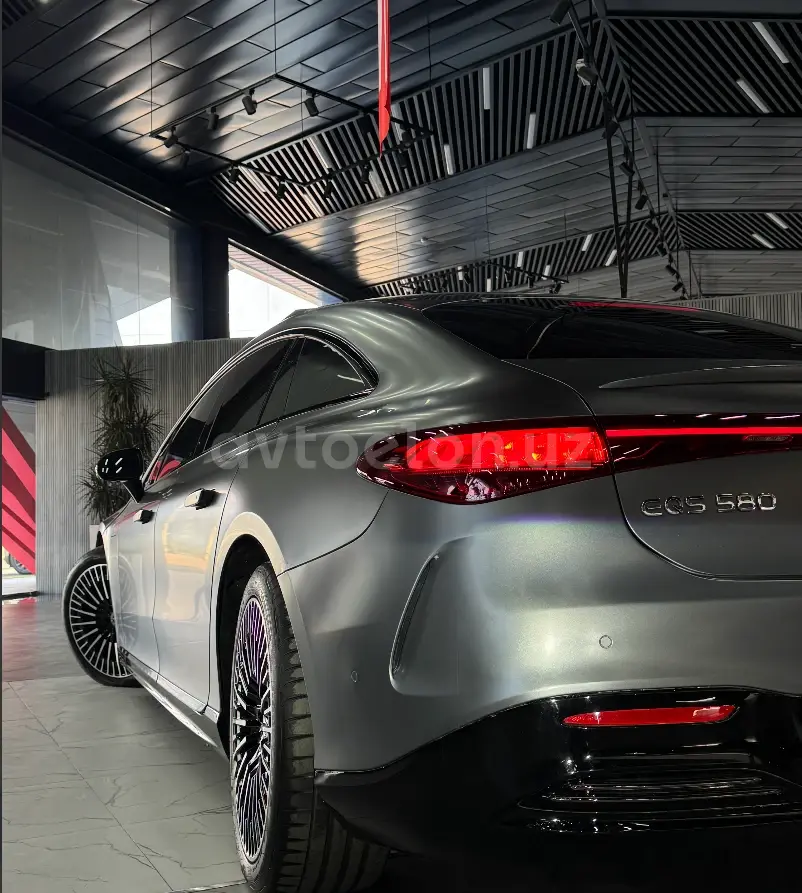 Mercedes-Benz EQS 580 — 5