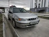 Серебристый Daewoo Nexia 2006 года, КПП Механика, в Джизак за ~4 327 y.e. id6442075, Фото №1