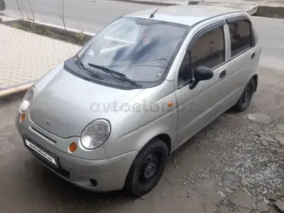 Серебристый Chevrolet Matiz, 2 позиция 2004 года, КПП Механика, в Ташкент за 2 900 y.e. id4998072