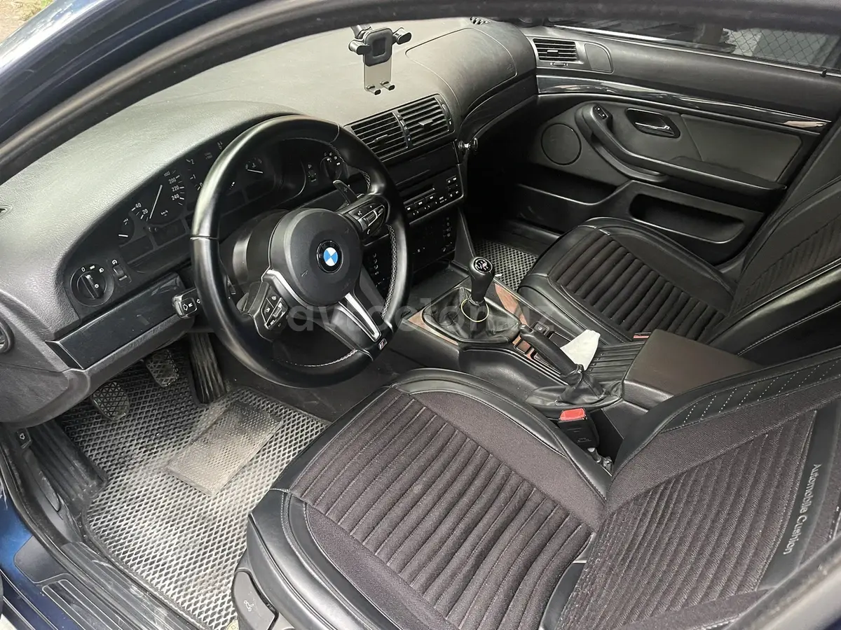 BMW 520 — 9