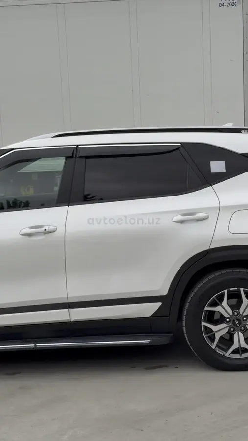 Kia Seltos — 4