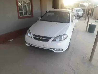 Белый Chevrolet Lacetti, 1 позиция Газ-бензин 2024 года, КПП Механика, в Бандиханский район за 14 200 y.e. id4976217