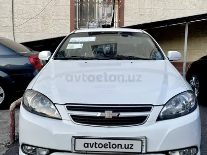 Белый Chevrolet Gentra, 1 позиция 2018 года, КПП Механика, в Ташкент за 9 300 y.e. id5198570