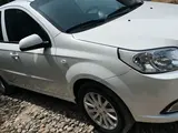 Белый Chevrolet Nexia 3, 3 позиция 2022 года, КПП Автомат, в Наманган за 10 500 y.e. id5217510, Фото №1