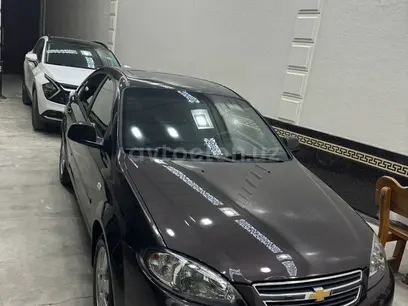 Jigar rang Chevrolet Gentra, 3 pozitsiya 2018 yil, КПП Avtomat, shahar Samarqand uchun 11 000 у.е. id5208707