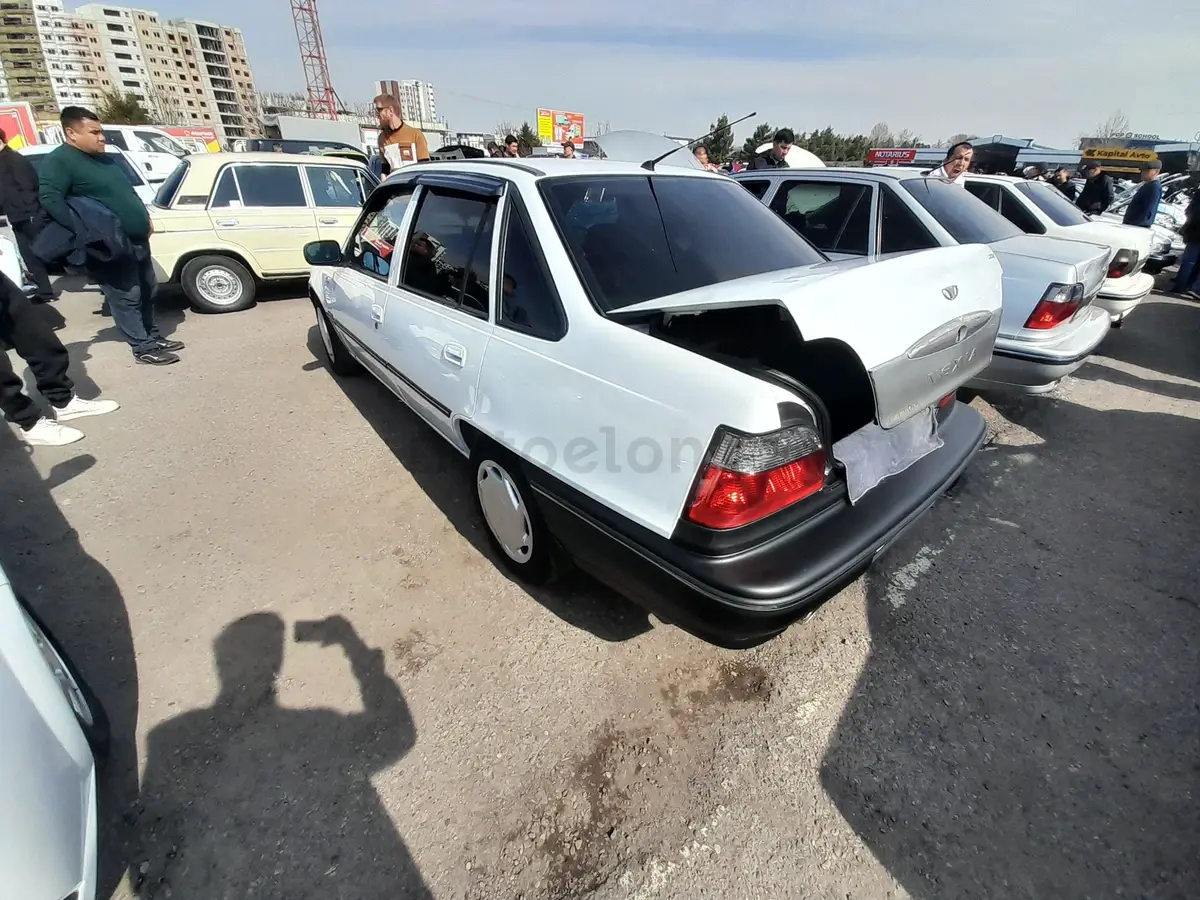 Daewoo Nexia — 3