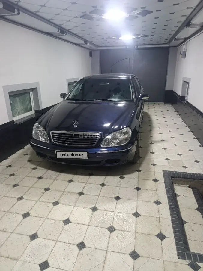 Mercedes-Benz S 220