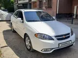 Белый Chevrolet Gentra, 3 позиция 2021 года, КПП Автомат, в Ташкент за 14 400 y.e. id5022340, Фото №1