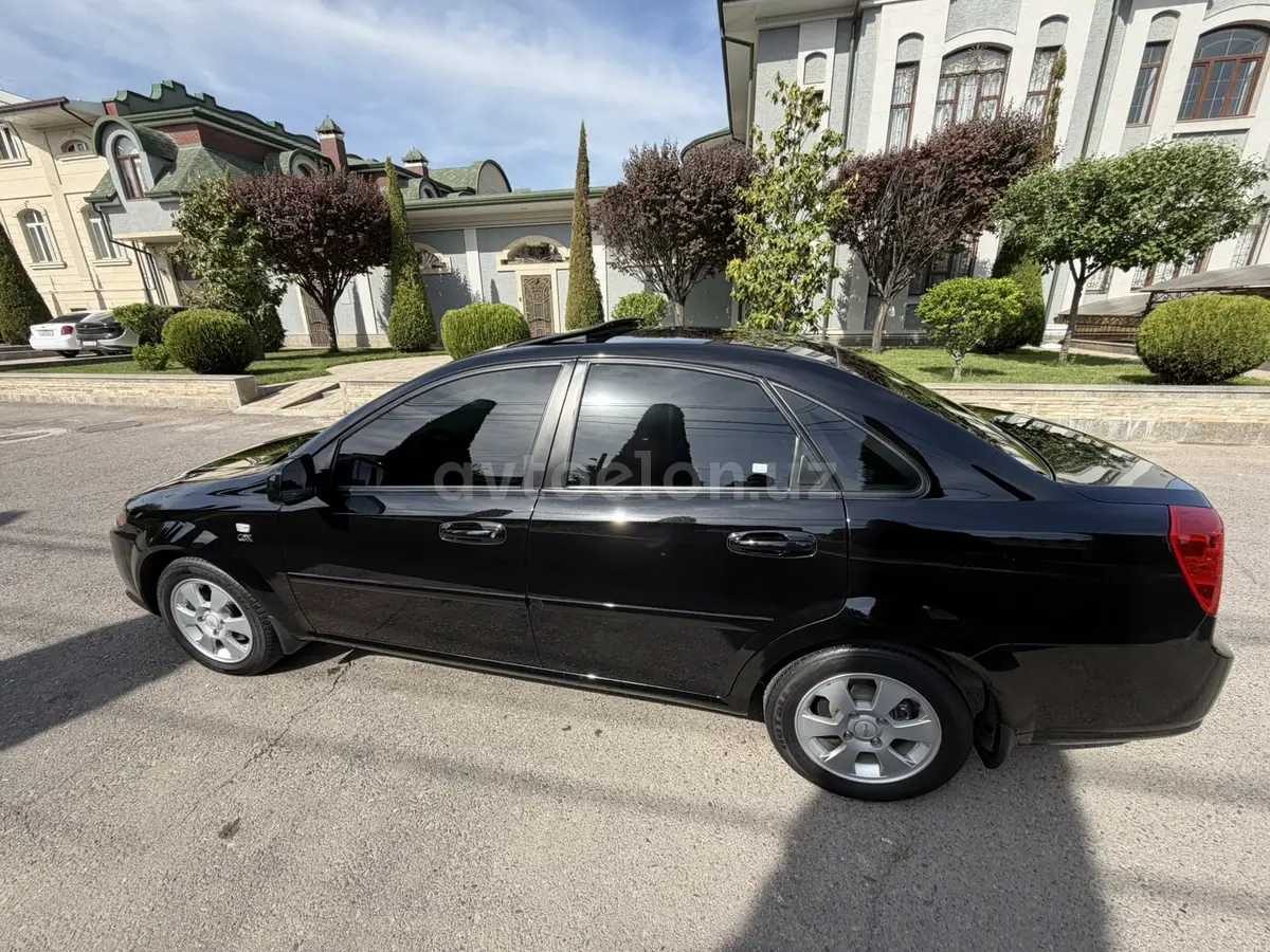Chevrolet Gentra 2023 — 5