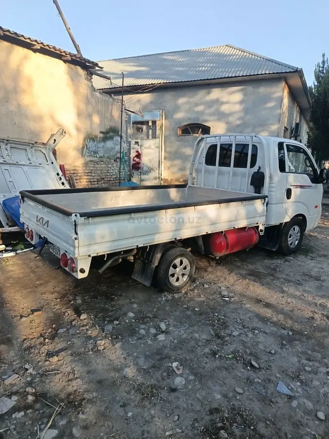 Kia Bongo — 6