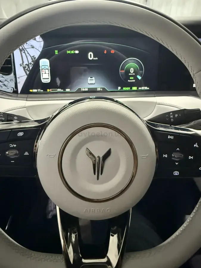 Voyah Free 2025 — 7