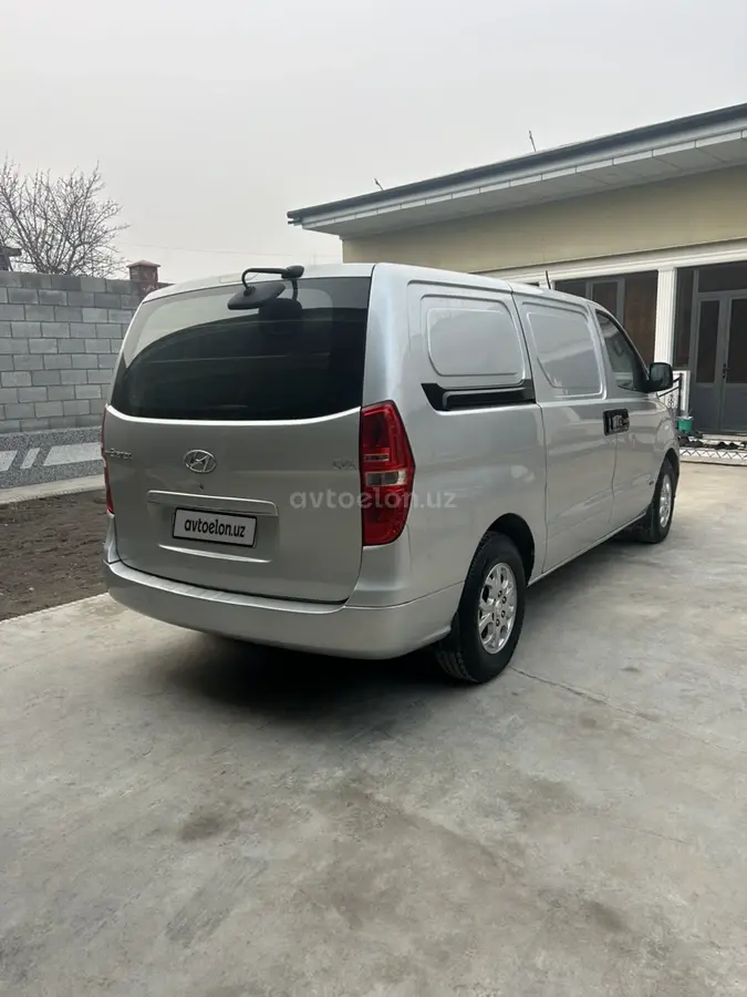 Hyundai Starex 2009 — 3