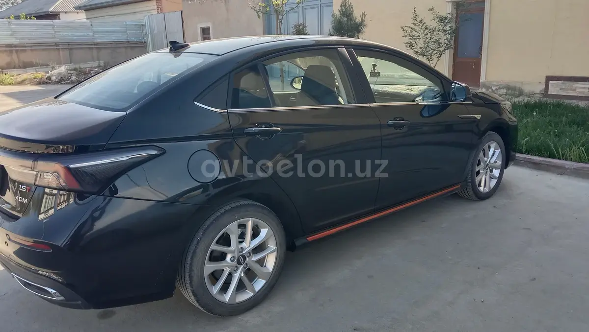 Chery Arrizo 6 Pro — 5