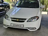 Белый Chevrolet Gentra, 3 позиция 2021 года, КПП Автомат, в Ташкент за 13 700 y.e. id5216043, Фото №1