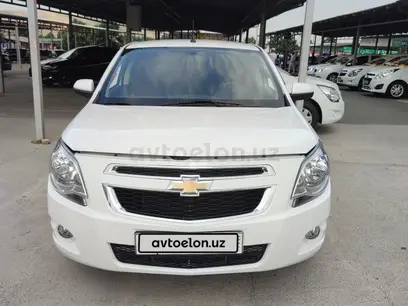 Белый Chevrolet Cobalt, 4 позиция 2023 года, КПП Автомат, в Андижан за 12 500 y.e. id5208704