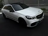 Белый Mercedes-Benz E 550 2009 года, КПП Автомат, в Ташкент за 37 000 y.e. id6331823, Фото №1