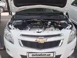 Белый Chevrolet Cobalt, 4 позиция 2023 года, КПП Автомат, в Ташкент за 10 000 y.e. id5214370, Фото №1