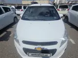 Белый Chevrolet Spark, 2 позиция 2012 года, в Андижан за 5 300 y.e. id4901067, Фото №1