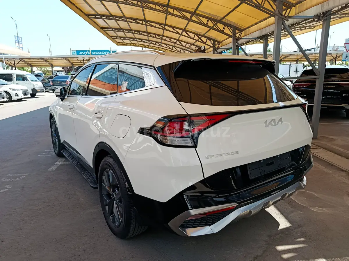 Kia Sportage — 4