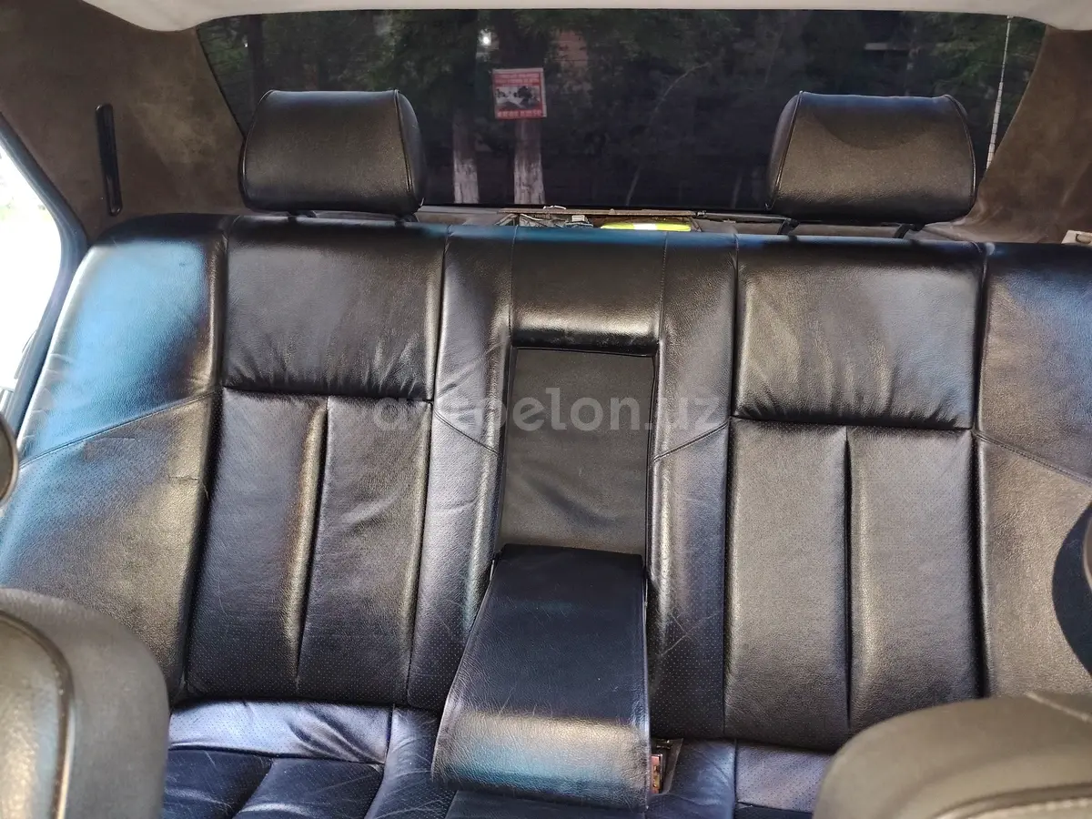 Mercedes-Benz C 200 — 10