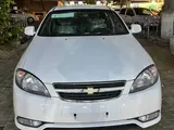 Белый Chevrolet Gentra, 3 позиция 2023 года, КПП Автомат, в Ташкент за 14 699 y.e. id5024729