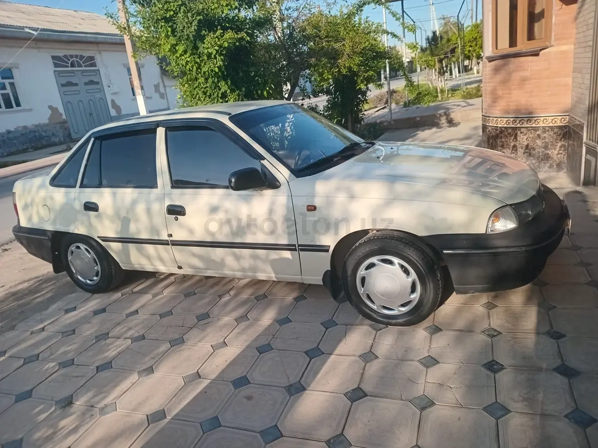 Daewoo Nexia — 4