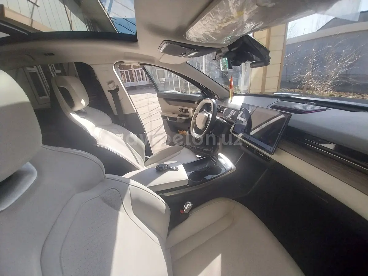 Jetour Dasheng — 3