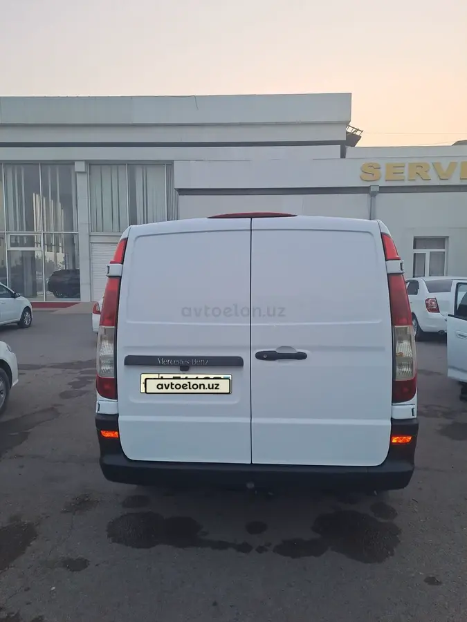 Mercedes-Benz Vito — 8