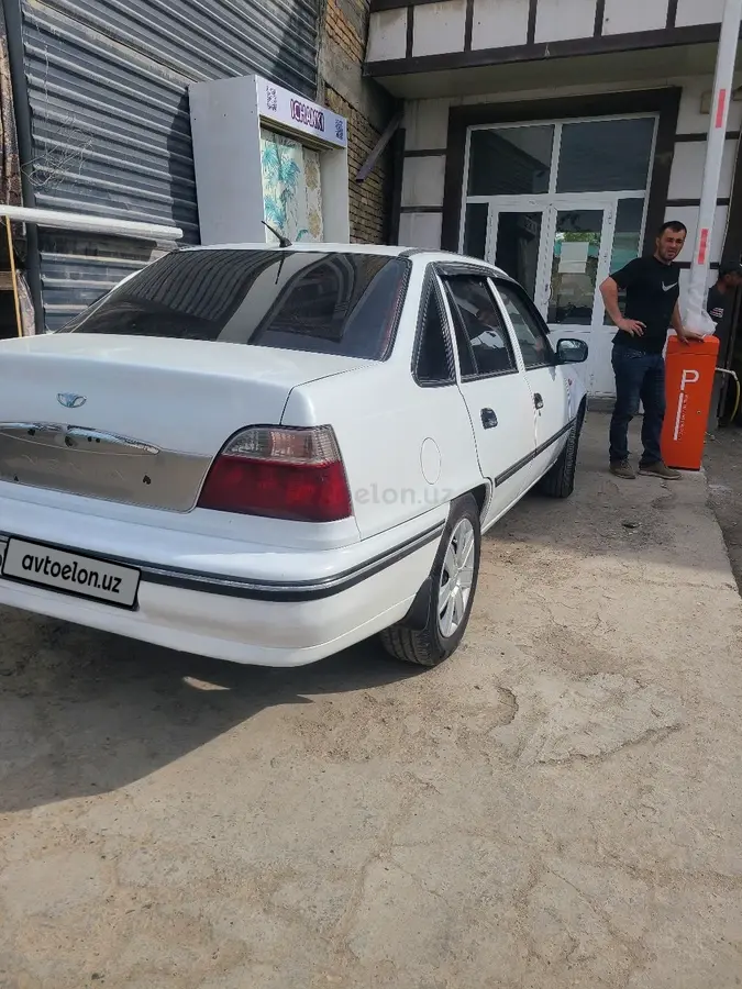 Daewoo Nexia — 3