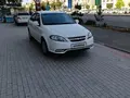 Белый Chevrolet Gentra, 2 позиция 2023 года, КПП Механика, в Наманган за 12 000 y.e. id6384927
