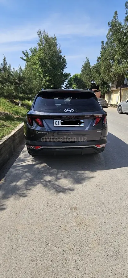 Hyundai Tucson — 2