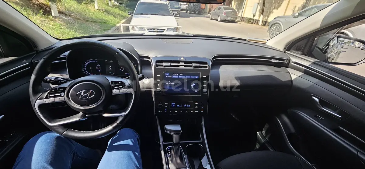 Hyundai Tucson — 4