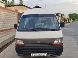 Белый Toyota HiAce 1997 года, КПП Механика, в Маргилан за ~4 200 y.e. id6378663, Фото №1