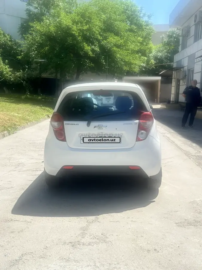 Chevrolet Spark 2016 — 4