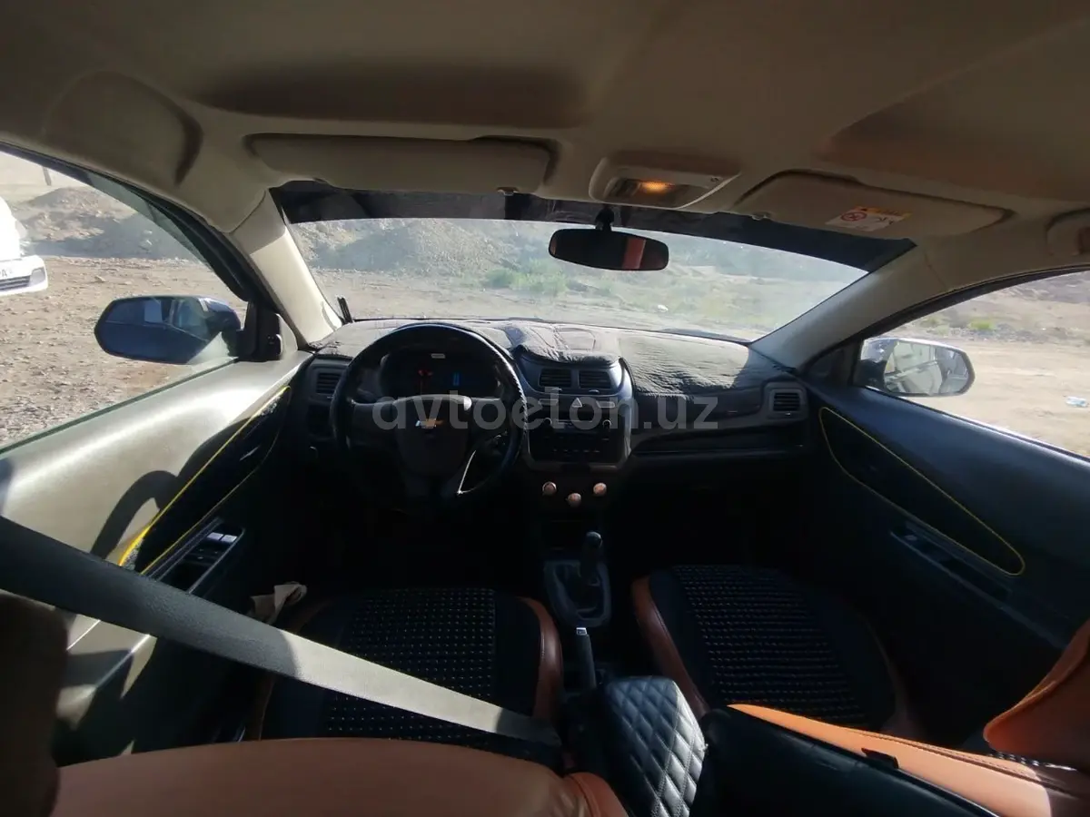 Chevrolet Cobalt — 4