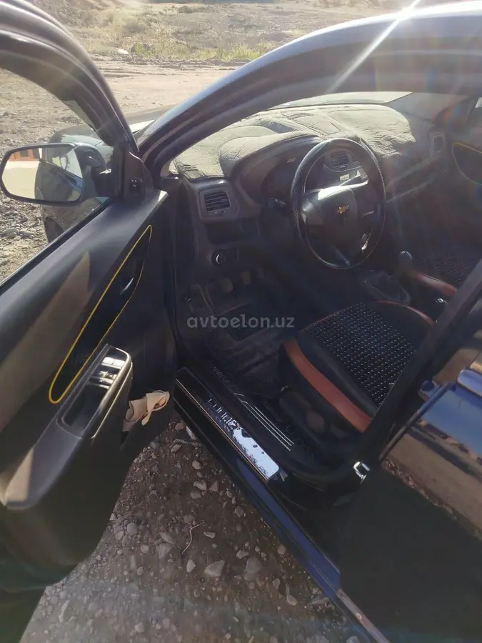 Chevrolet Cobalt — 5