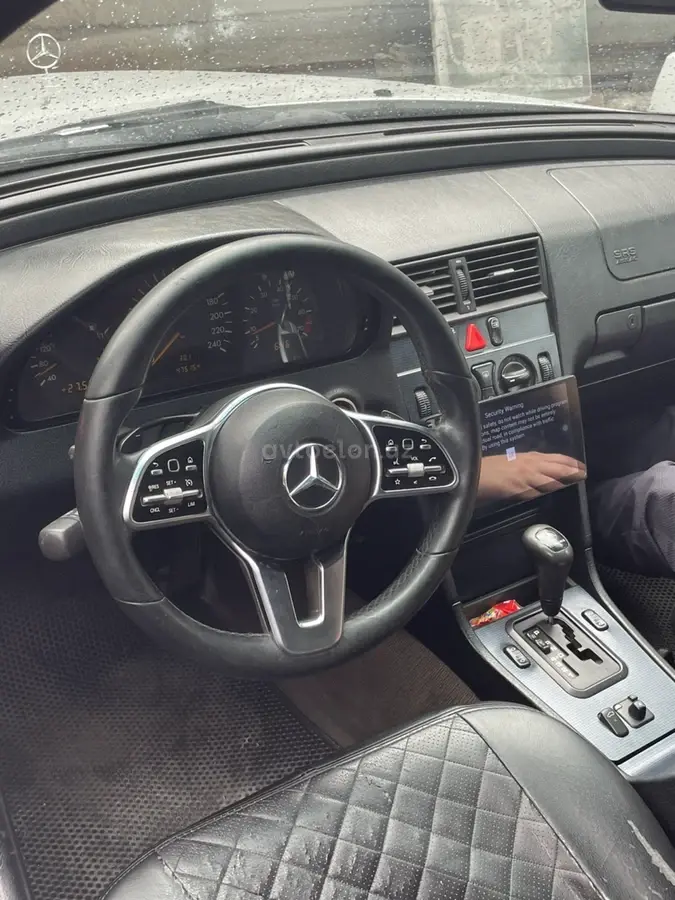 Mercedes-Benz C 200 — 5