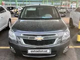 Мокрый асфальт Chevrolet Cobalt, 4 позиция 2022 года, КПП Автомат, в Ташкент за 11 700 y.e. id5188047, Фото №1
