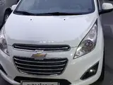 Белый Chevrolet Spark, 4 позиция 2018 года, КПП Автомат, в Ташкент за 7 300 y.e. id6480349, Фото №1