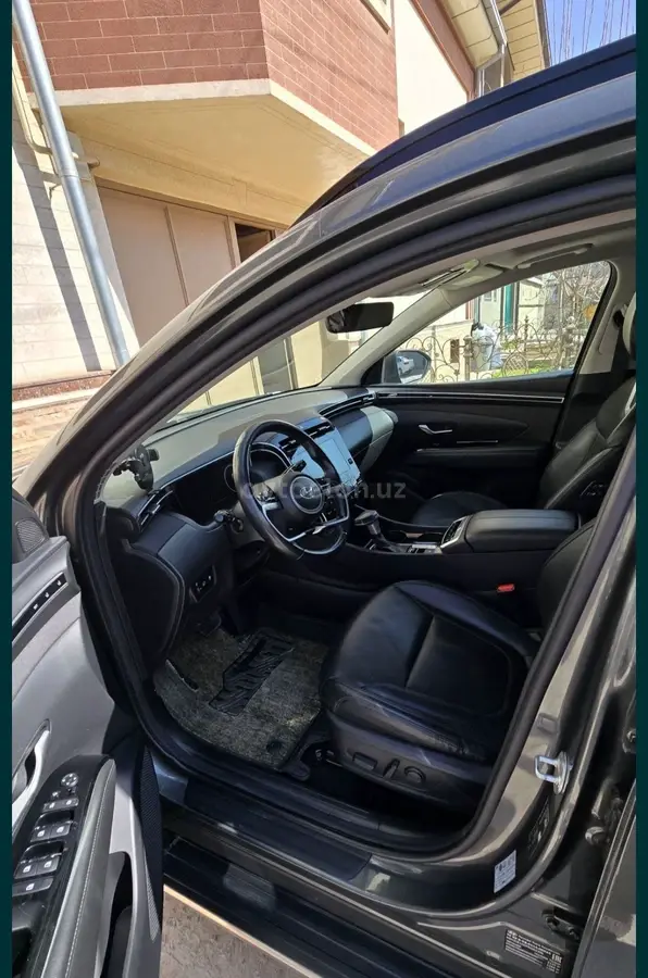 Hyundai Tucson — 5