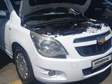 Белый Chevrolet Cobalt, 3 позиция 2018 года, КПП Механика, в Ташкент за 9 400 y.e. id5214114, Фото №1