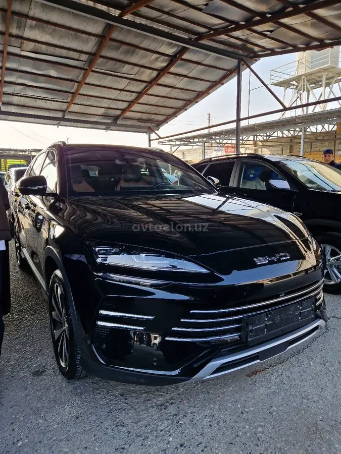 BYD Song Plus DM-i Champion — 2