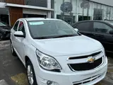 Белый Chevrolet Cobalt, 4 позиция 2024 года, КПП Автомат, в Бухара за 12 850 y.e. id5184405